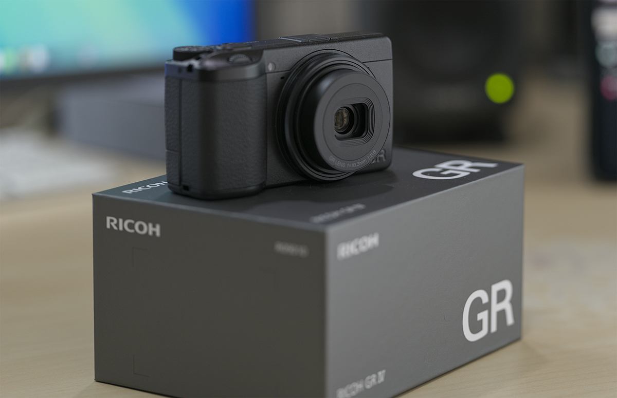 RICOH GR IVフロント